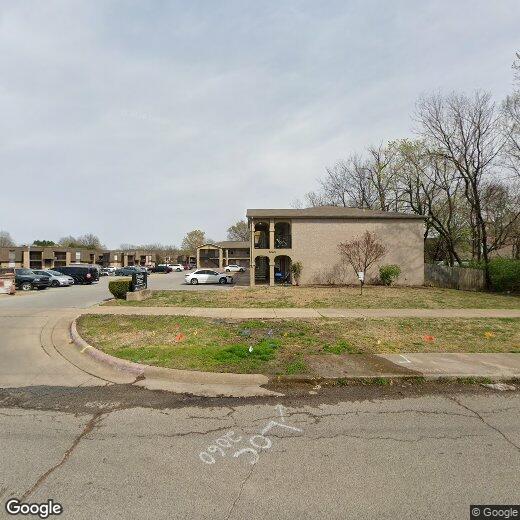 2060 N Leverett Ave Unit 3, Fayetteville, AR 72703 Room for Rent in