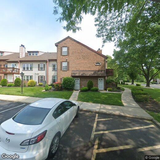 8 Hickory Dr Unit A15, Horsham, PA 19044 Room for Rent in Horsham