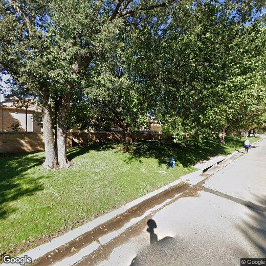 Primary Photo - 16301 Ledgemont Ln