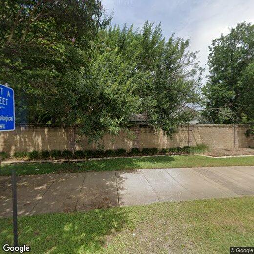 Primary Photo - 101 Moss St