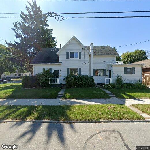 Primary Photo - 1323 Geele Ave