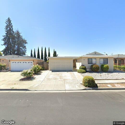 Primary Photo - 1358 Henderson Ln