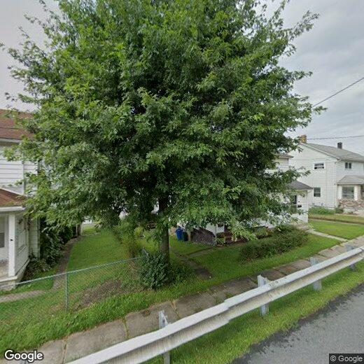 Primary Photo - 516 1st St