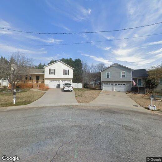 Primary Photo - 176 Concorde Dr