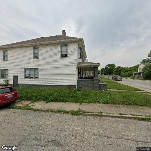 Primary Photo - 3104 Central Ave