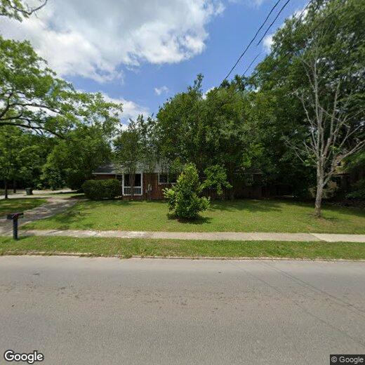 Primary Photo - 403 E Samford Ave