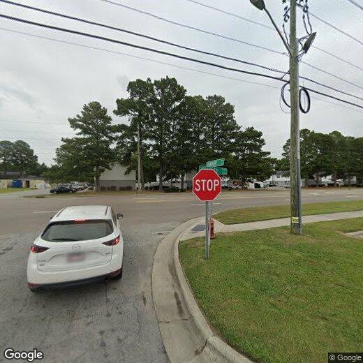 Primary Photo - 136 Oakmont Dr