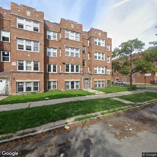 Primary Photo - 8205 S Maryland Ave