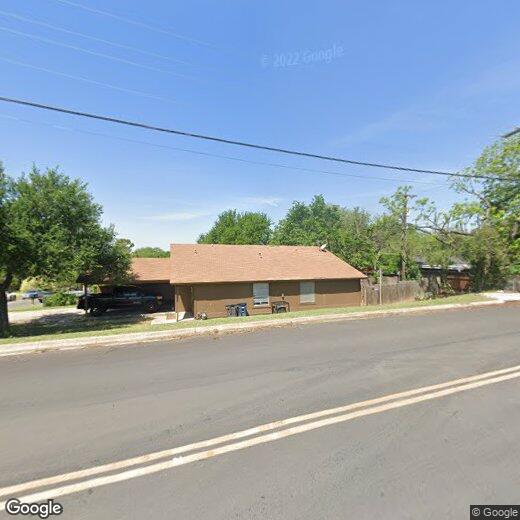Primary Photo - This charming 2-bedroom, 2-bathroom duplex...