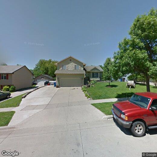 4206 SE 23rd St, Des Moines, IA 50320 House for Rent in Des Moines