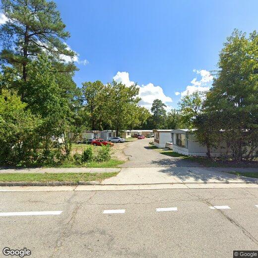 Primary Photo - 2400 Oaklawn Blvd