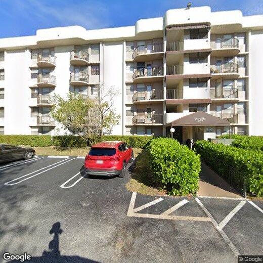 Primary Photo - 2701 Riverside Dr