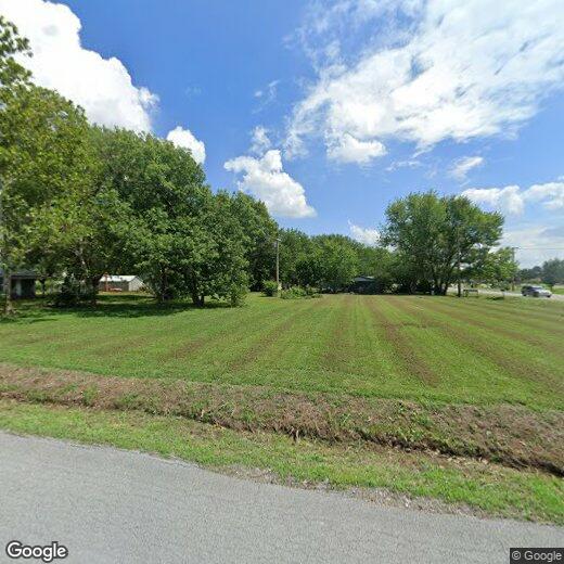 Primary Photo - 96 N Pine Ave