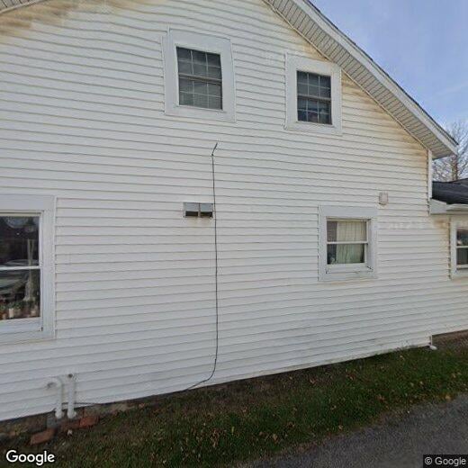 230 W Main St, Saxonburg, PA 16056 Room for Rent in Saxonburg, PA