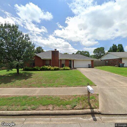 Primary Photo - 2205 Meadow Ln