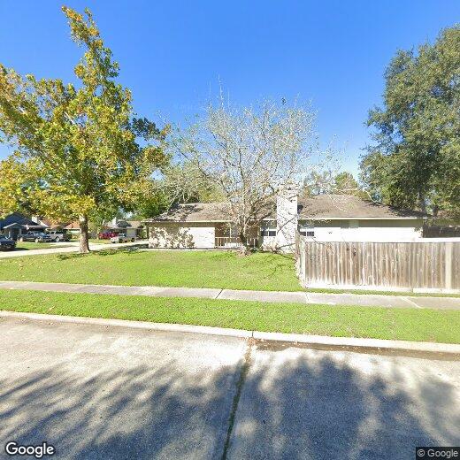 Foto principal - 23526 Tree House Ln