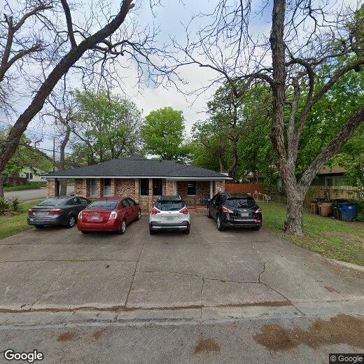 Foto principal - 4500 Avenue D