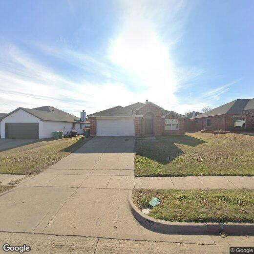 1076 Magnolia Ln  