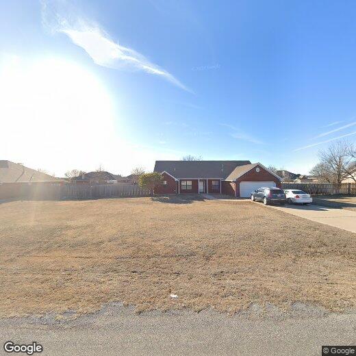 17 NW Millcreek Rd, Lawton, OK 73505 House for Rent in Lawton, OK