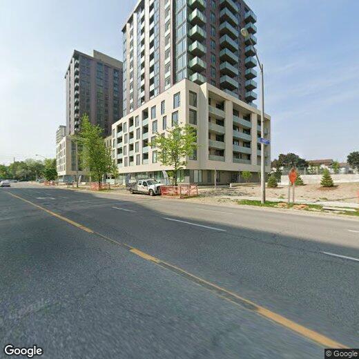 Photo principale - 3030-3030 Pharmacy Ave