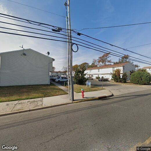 Primary Photo - 81C Carr Ave