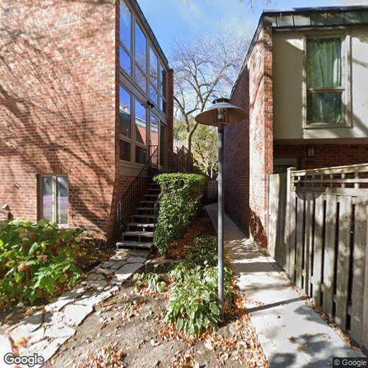 Primary Photo - 2036 N Larrabee St