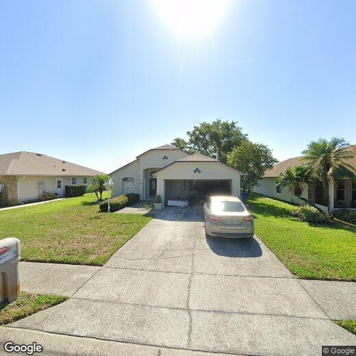 Foto principal - 1649 Lake Villa Dr