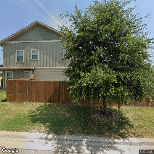 Primary Photo - 704 Westfield Blvd