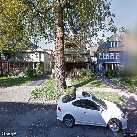 Primary Photo - 24 Ashland Ave