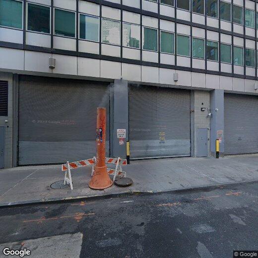 Primary Photo - 200 Water St