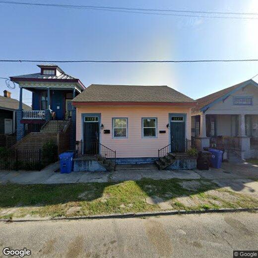 Primary Photo - 2117 Lapeyrouse St