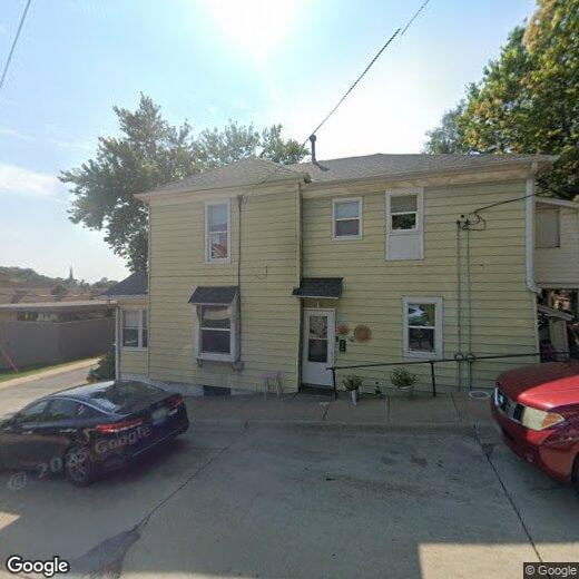 Foto principal - 138 Grant St