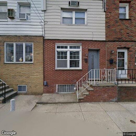 Foto principal - 1738 Stocker St