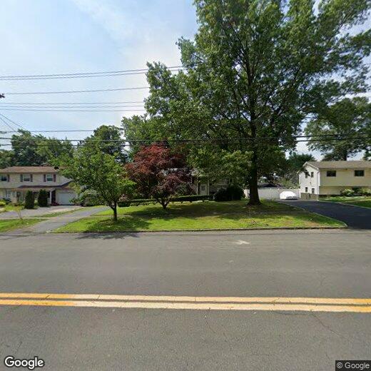 48 Lester Dr, Orangeburg, NY 10962 House Rental in Orangeburg, NY