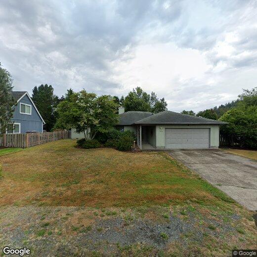 33737 Lake Front Dr, Warrenton, OR 97146 House Rental in Warrenton