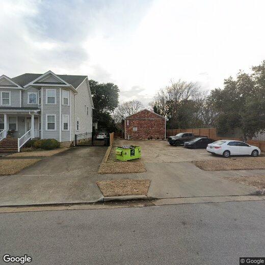 Primary Photo - 1221 Hillside Ave