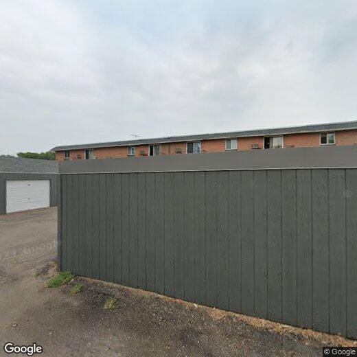 Primary Photo - 2211 17th St S