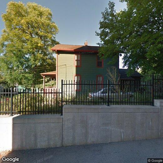 Foto principal - 309 E Madison St