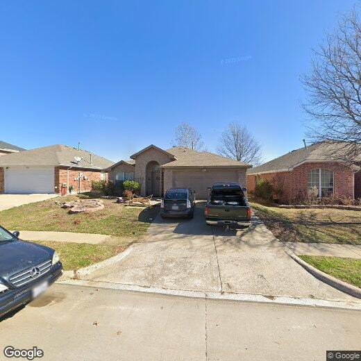 Foto principal - 108 Lakefront Dr