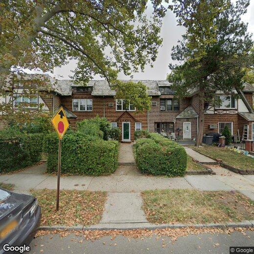 Primary Photo - 95-06 68th Ave