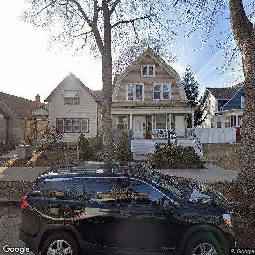 2657 S 28th St, Milwaukee, WI 53215 Room for Rent in Milwaukee, WI