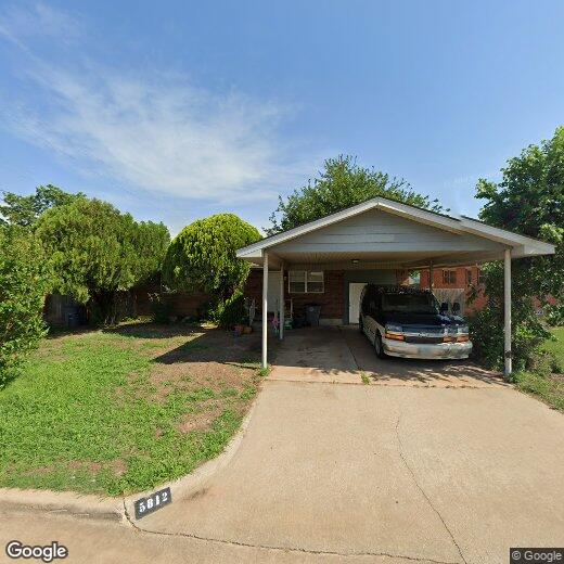 Foto principal - 5812 NW Dearborn Ave