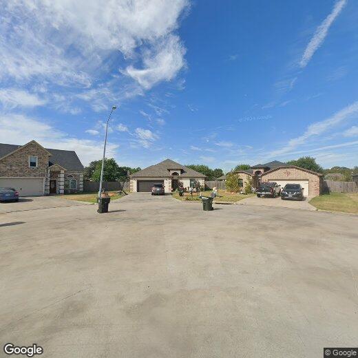 2835 Amber Ave, Groves, TX 77619 House Rental in Groves, TX