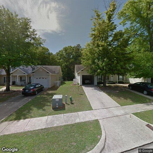 Primary Photo - 752 Willow Bridge Dr W