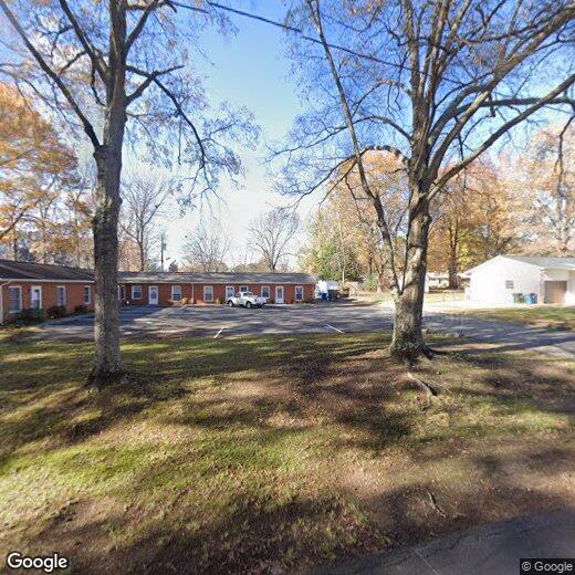 Primary Photo - 305 McLeod St
