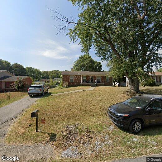 Primary Photo - 110 Rainbow St