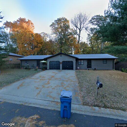 Primary Photo - 114 Christine Dr