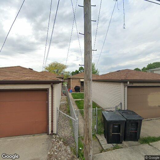 Primary Photo - 11519 S Ewing Ave