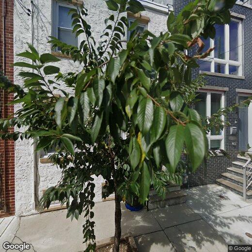Primary Photo - 1338 S Chadwick St