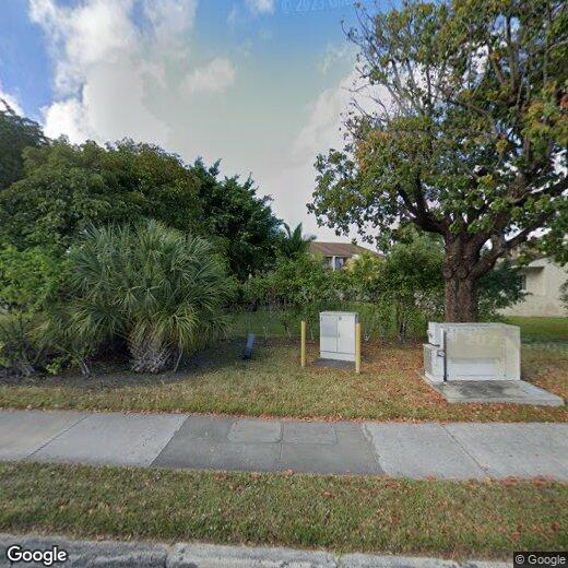 Foto principal - 9137 Fontainebleau Blvd